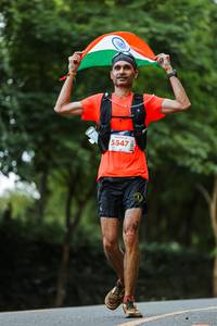 BIB: 5547, 1291
                            <button type="button" onclick="openModal(22312015)" class="btn btn-primary btn-sm float-right btn-popup" data-toggle="modal" data-target=".modal-high-quality">
                        <i class="fas fa-shopping-cart"></i> Add to Cart
                    </button>
                                            <button type="button" onclick="isThisMe(22312015, true)" class="btn btn-success btn-sm float-right btn-popup btn-isme hidden" data-toggle="tooltip" data-placement="bottom" title="นี่คือรูปของคุณใช่ไหม คลิกที่นี่เพื่อเอาเข้าอัลบั้ม">
                        <i class="fas fa-plus"></i> Add to album
                    </button>
                    <button type="button" onclick="isThisMe(22312015, false)" class="btn btn-warning btn-sm float-right btn-popup btn-isnotme hidden">
                        <i class="fas fa-ban"></i> Remove from album
                    </button>